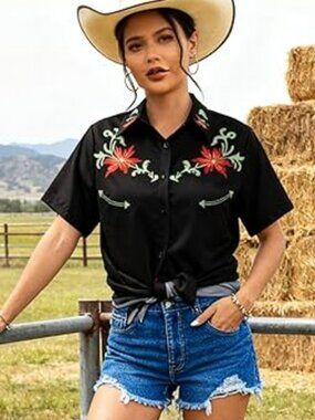 Western Shirt Retro Cowgirl Rodeo Button Front Short Sleeve Concert Dressy Top M